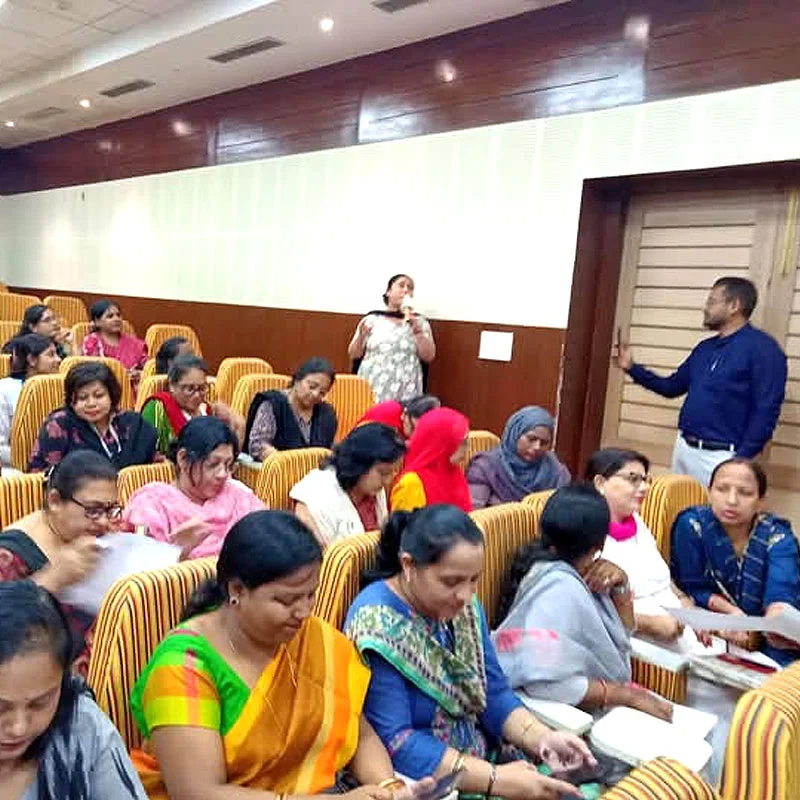 Hindi for Classes-9-12